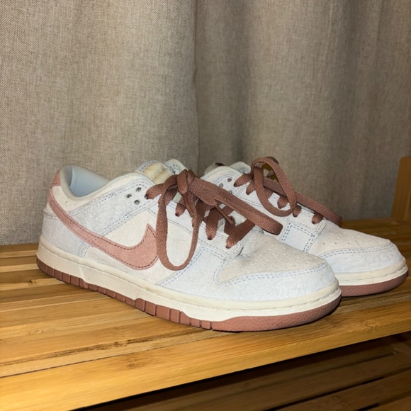 Nike Dunk Low Premium Fossil Rose - Picture 3 of 5